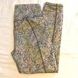 Sweaty betty super sculpt 7/8 length leggings size M